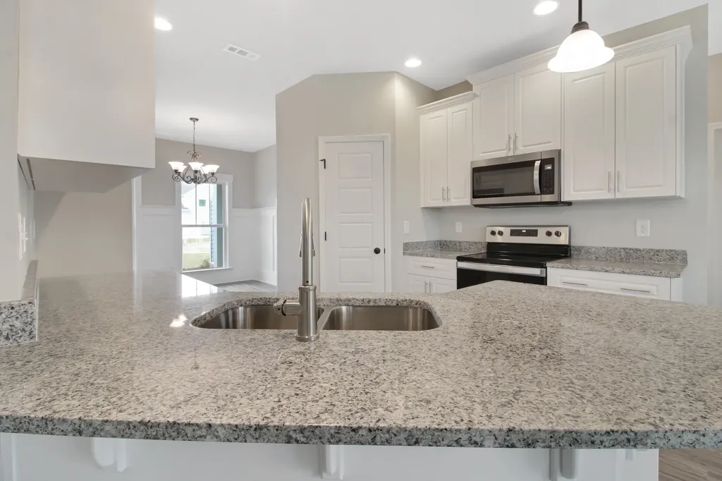 1660 N Pine Ridge Drive Hephzibah GA 30815