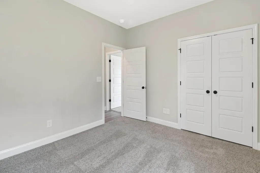 1660 N Pine Ridge Drive Hephzibah GA 30815