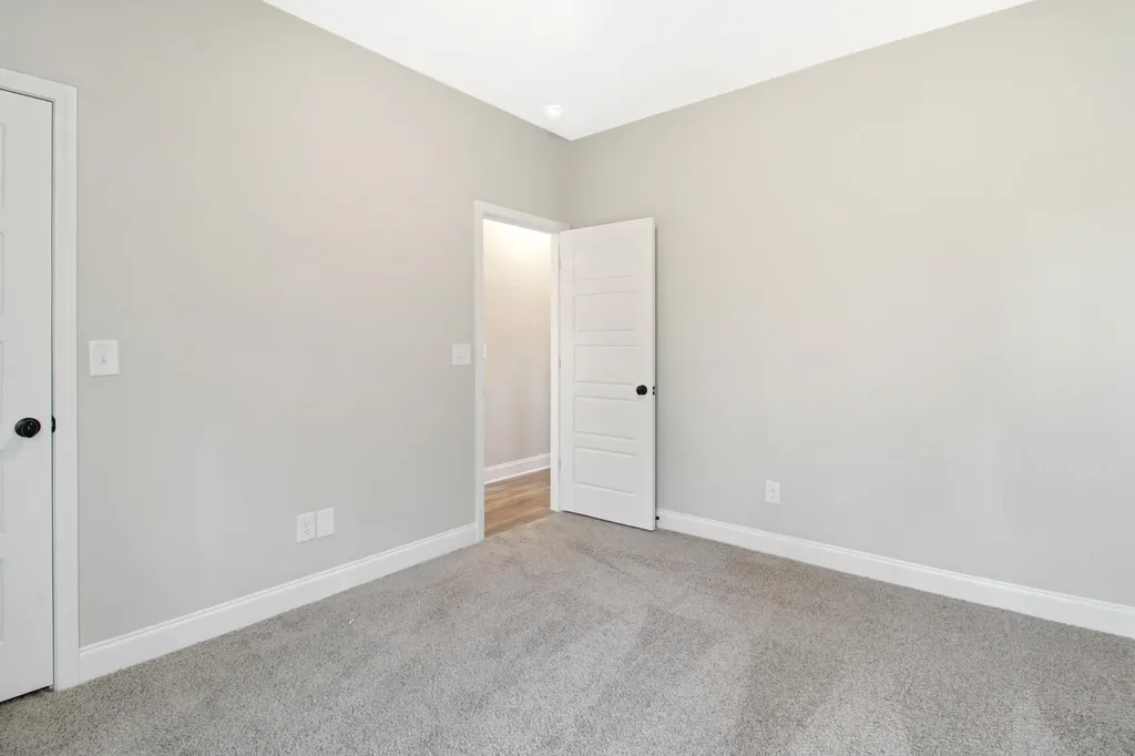 1660 N Pine Ridge Drive Hephzibah GA 30815