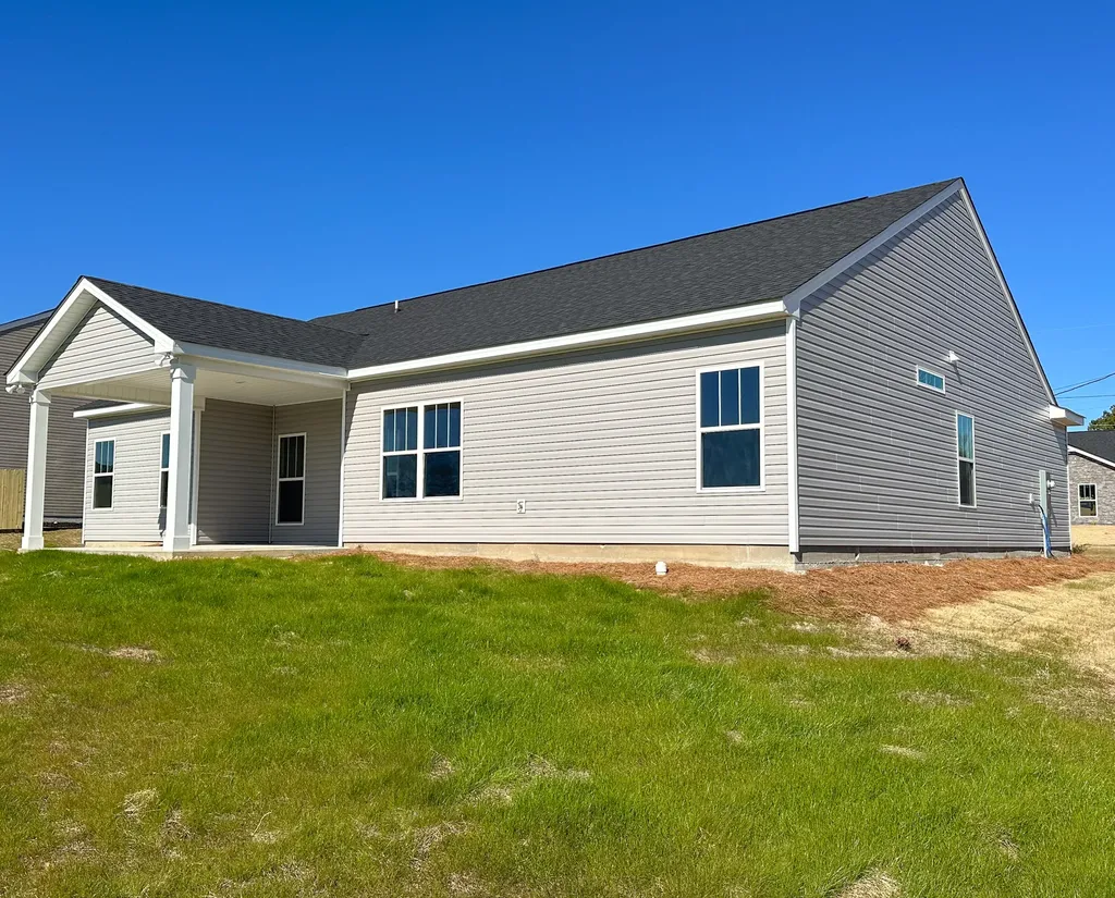 1660 N Pine Ridge Drive Hephzibah GA 30815