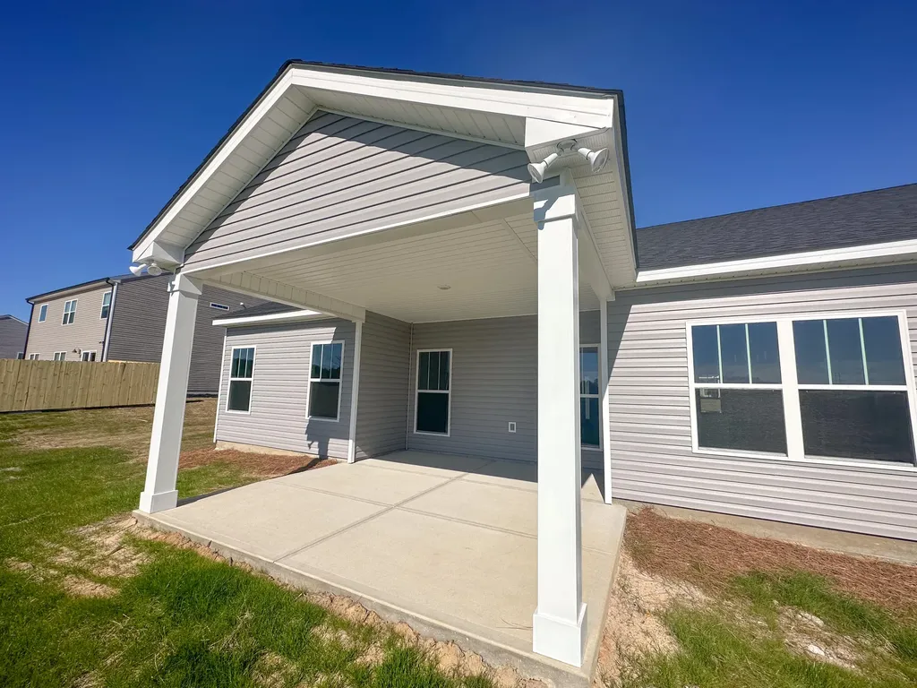 1660 N Pine Ridge Drive Hephzibah GA 30815