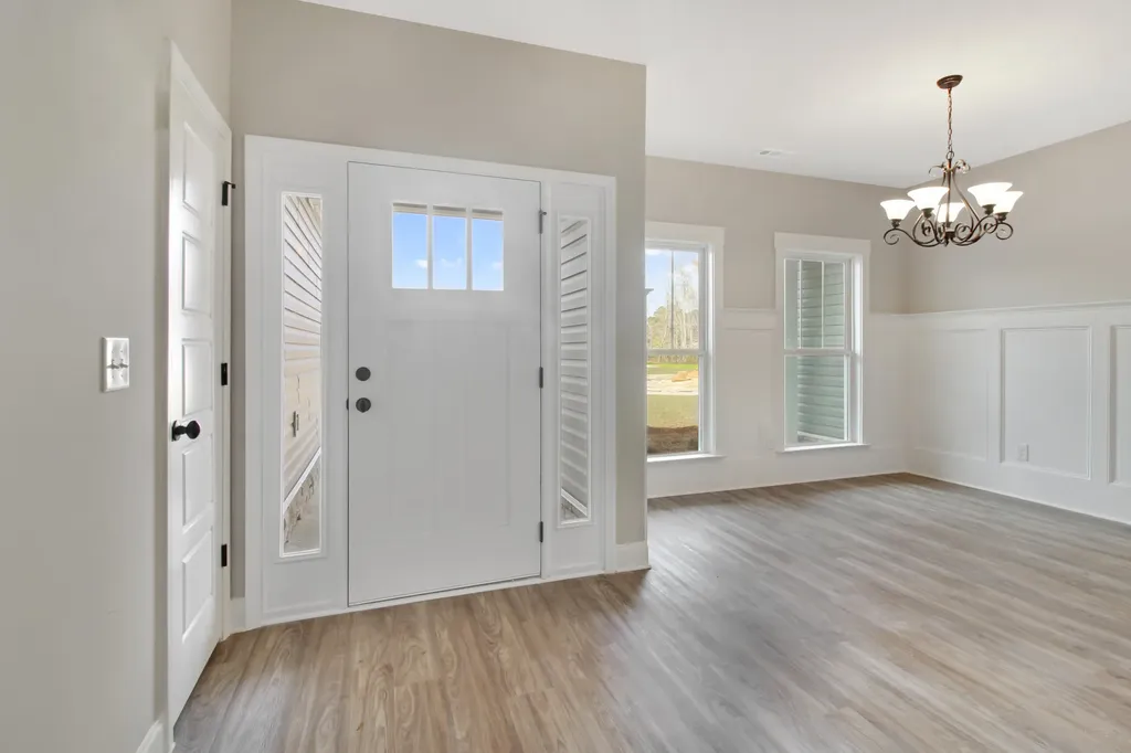 1660 N Pine Ridge Drive Hephzibah GA 30815