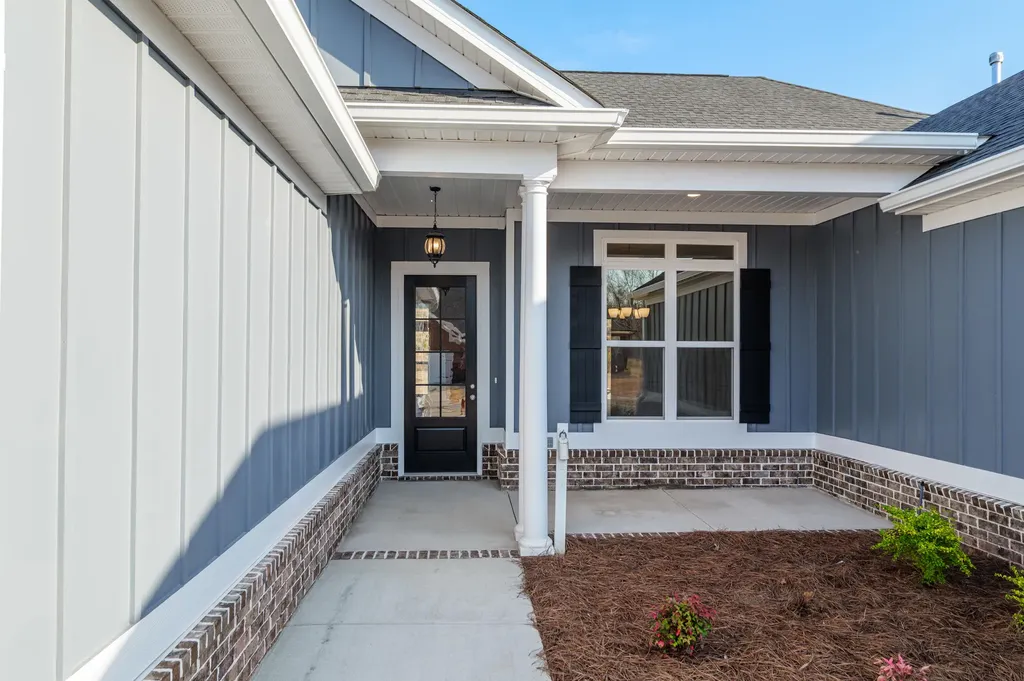 226 Dublin Loop Grovetown GA 30813