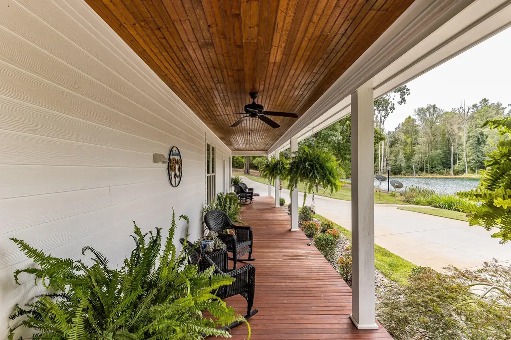 3275 Hadden Pond Road Avera GA 30803
