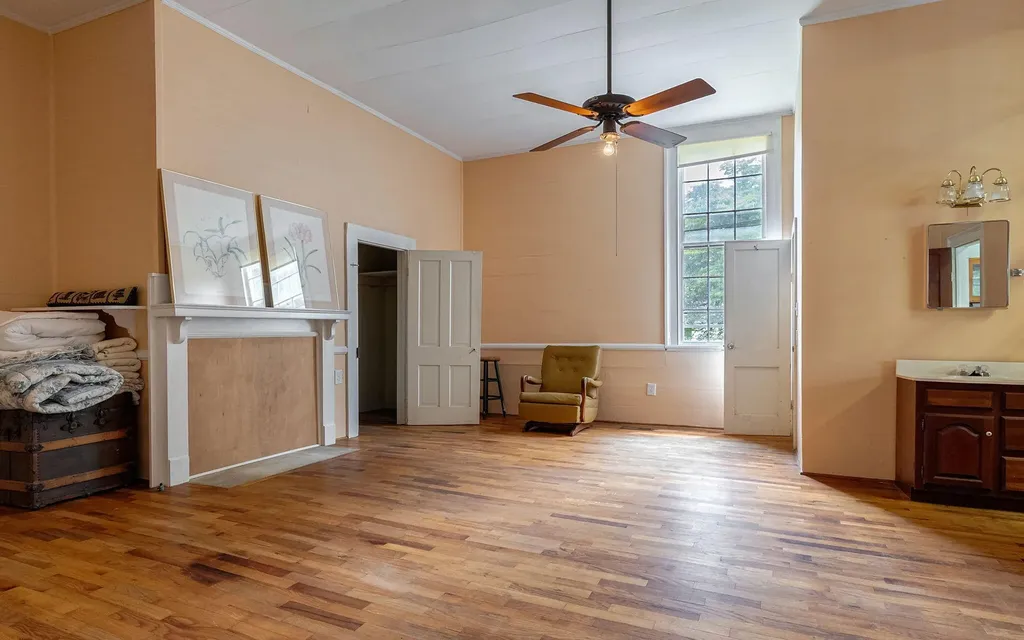 99 W Main Street Gibson GA 30810