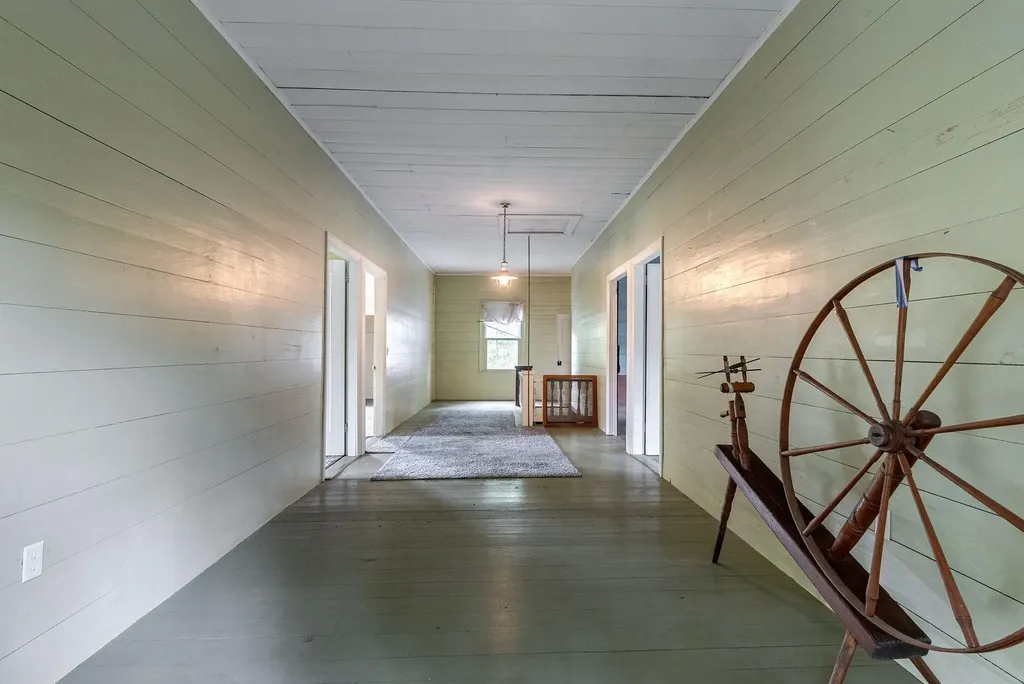 99 W Main Street Gibson GA 30810