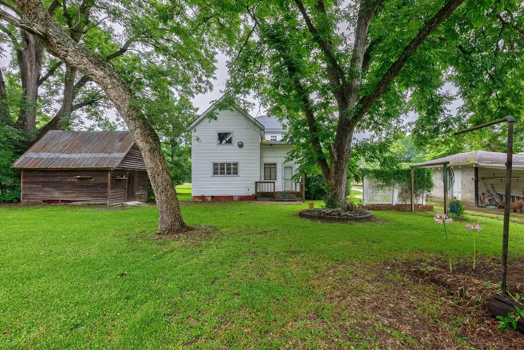 99 W Main Street Gibson GA 30810