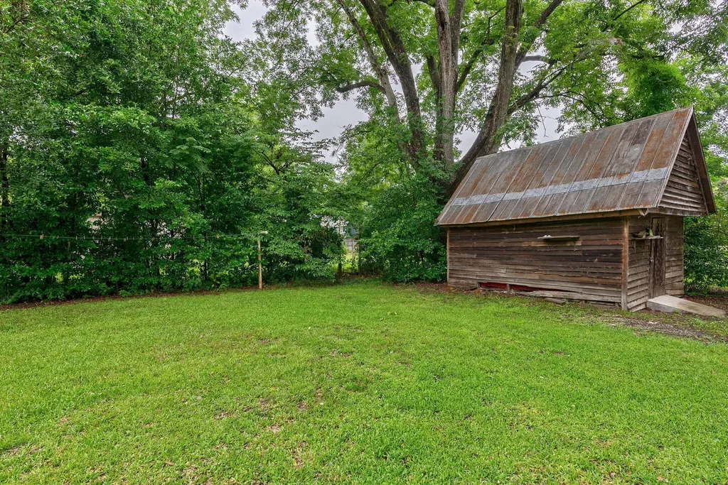 99 W Main Street Gibson GA 30810