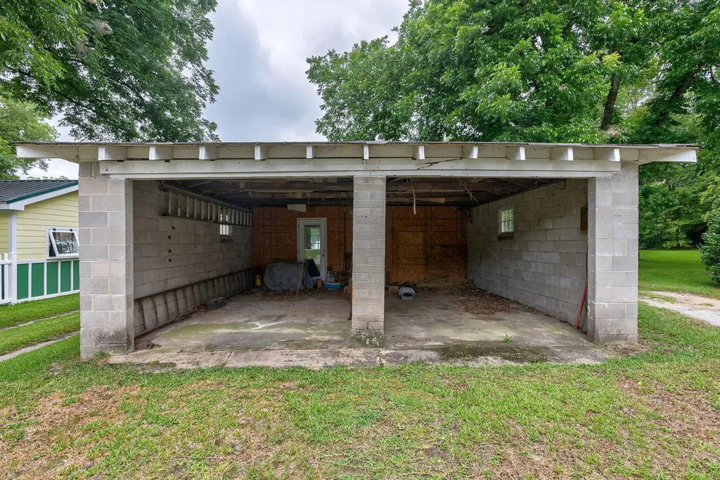 99 W Main Street Gibson GA 30810