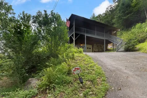 204 Hiawassee River Road Murphy NC 28906