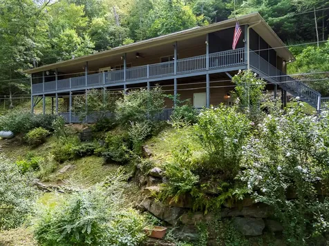 204 Hiawassee River Road Murphy NC 28906