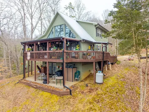 150 Cassady Lane Murphy NC 28906