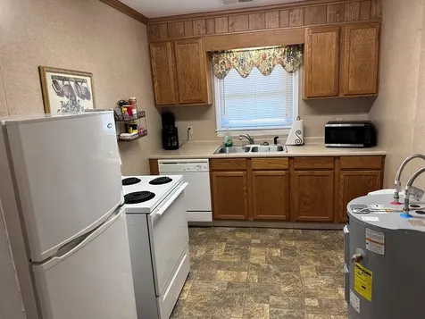44 Laura Street Robbinsville NC 28771