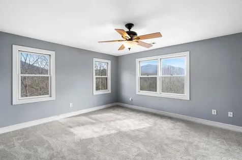 202 Bell Orchard Drive Hayesville NC 28904