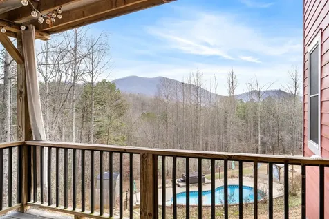 202 Bell Orchard Drive Hayesville NC 28904