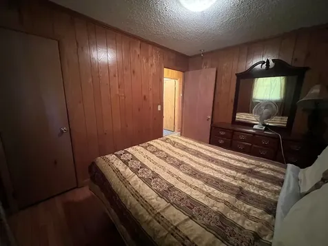 71 Laura Street Robbinsville NC 28771