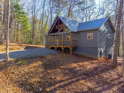 397 Kennelly Loop Murphy NC 28906