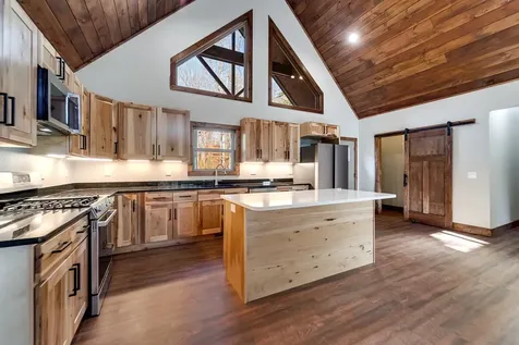 397 Kennelly Loop Murphy NC 28906