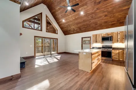 397 Kennelly Loop Murphy NC 28906