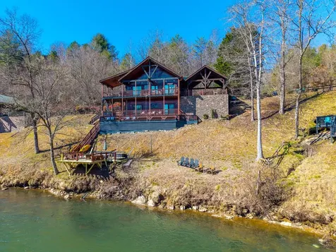 65 Running Waters Trail Murphy NC 28906