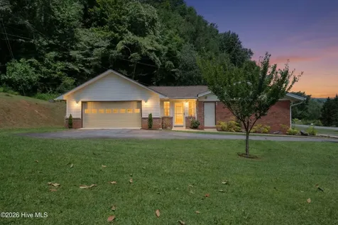 1654 Myers Chapel Road Hayesville NC 28904
