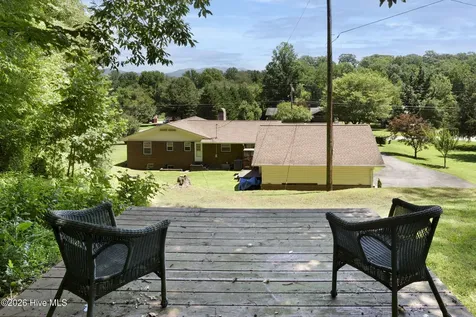 1654 Myers Chapel Road Hayesville NC 28904