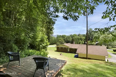 1654 Myers Chapel Road Hayesville NC 28904