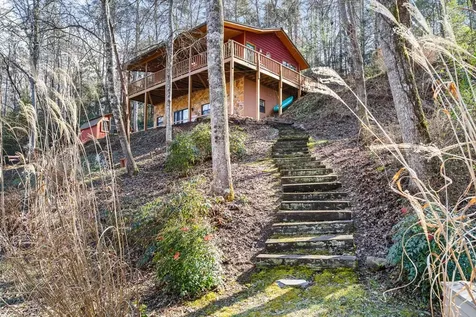 608 Hilltop Lane Murphy NC 28906