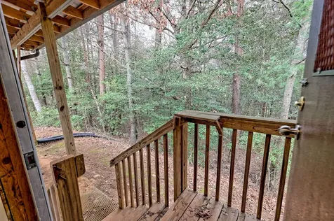 9 Wig King Road Murphy NC 28906