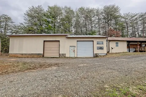 9 Wig King Road Murphy NC 28906