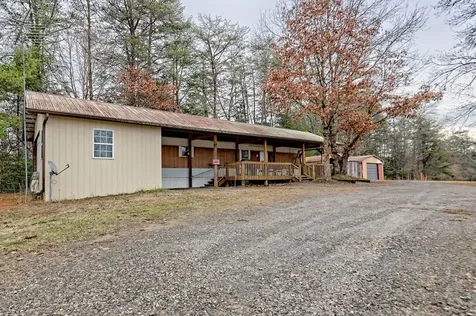 9 Wig King Road Murphy NC 28906