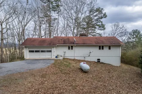 411 Sharing Lane Murphy NC 28906