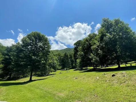 3400 Franks Creek Robbinsville NC 28771