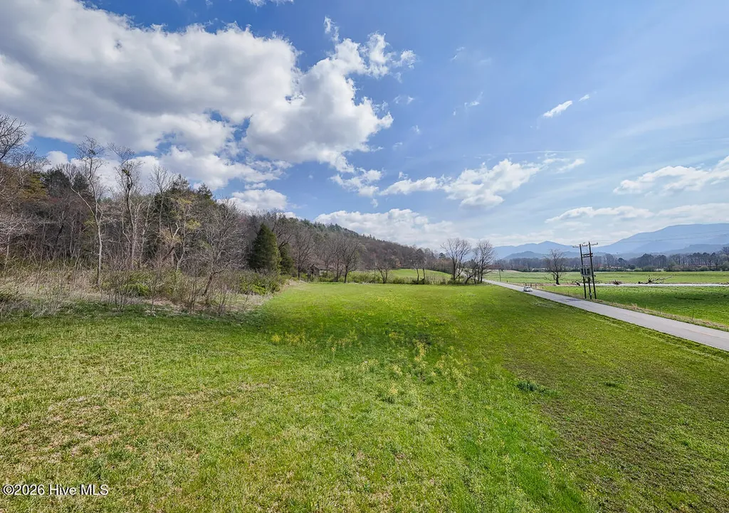 6387 Airport Road Andrews NC 28901