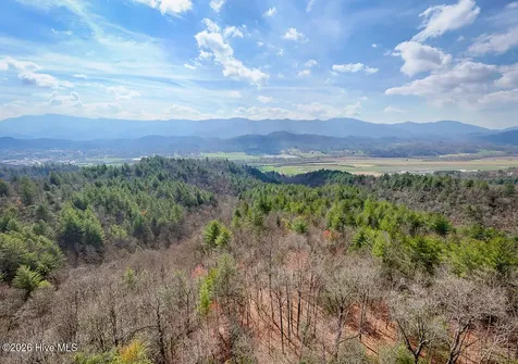 6387 Airport Road Andrews NC 28901