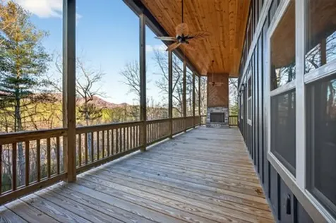 324 Golden Eagle Drive Murphy NC 28906