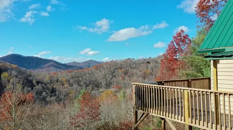 325 Azalea Ridge Topton NC 28781
