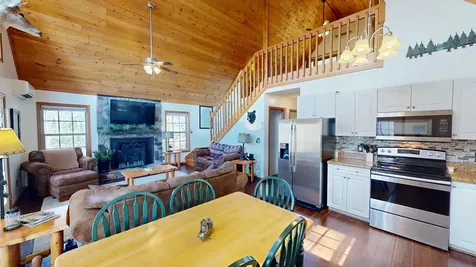 325 Azalea Ridge Topton NC 28781