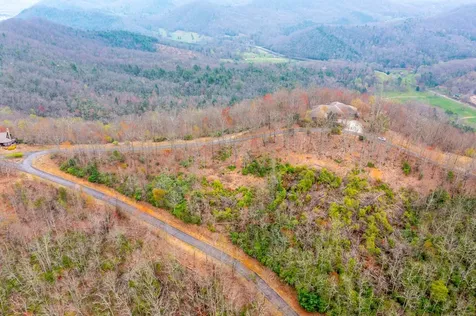 L-16&17 Summit Drive Hayesville NC 28904