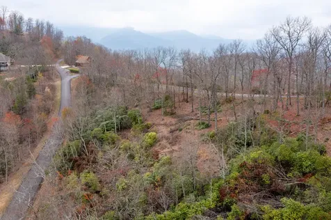 L-16&17 Summit Drive Hayesville NC 28904