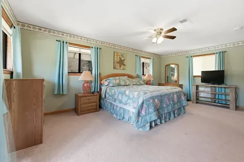 238 Lakeview Drive Stecoah NC 28702