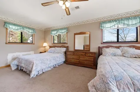 238 Lakeview Drive Stecoah NC 28702