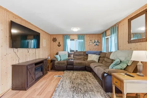 238 Lakeview Drive Stecoah NC 28702