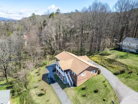 101 Dillard Street Murphy NC 28906