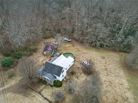 1917 Fairview Road Andrews NC 28901