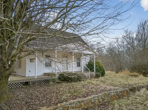 1917 Fairview Road Andrews NC 28901