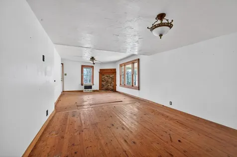 1917 Fairview Road Andrews NC 28901
