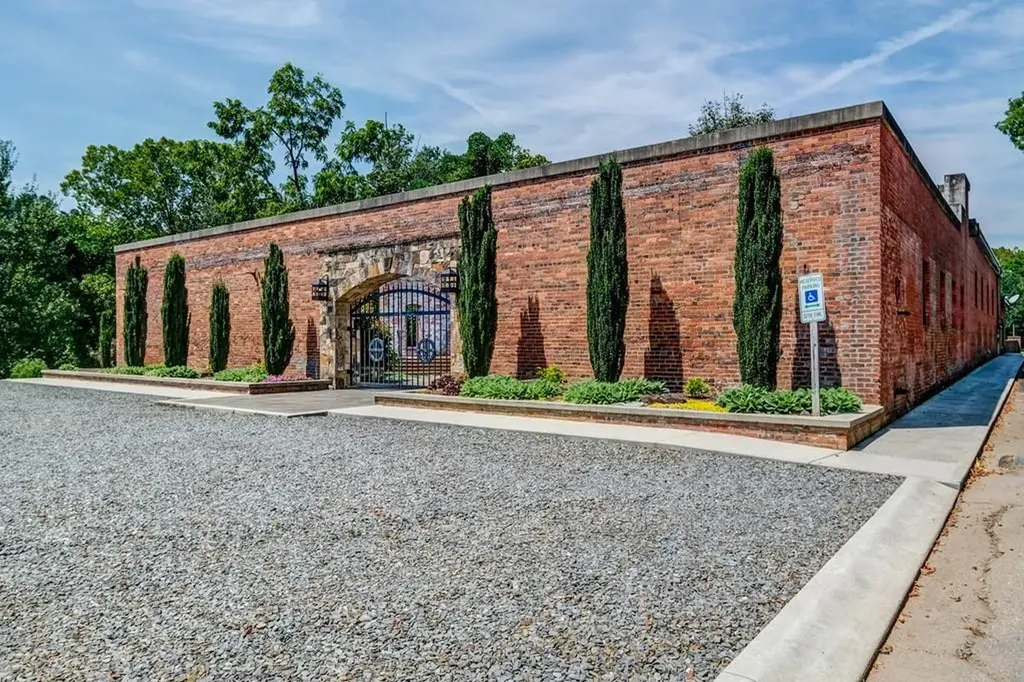 11 Railroad Street Murphy NC 28906