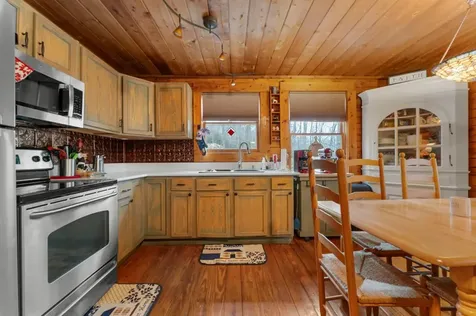 451 Summit Otto NC 28763
