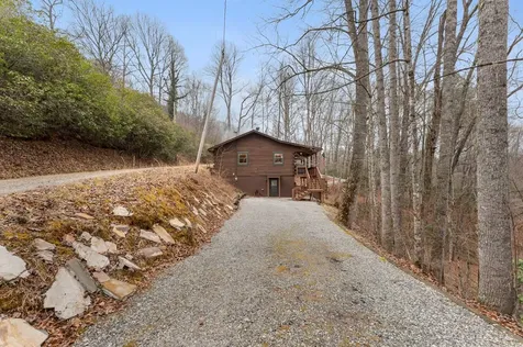 451 Summit Otto NC 28763